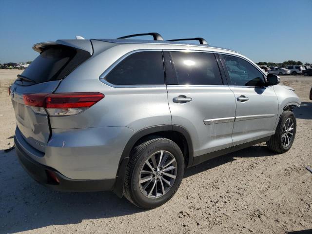 Photo 2 VIN: 5TDJZRFH1KS953070 - TOYOTA HIGHLANDER 