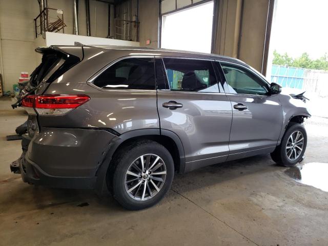 Photo 2 VIN: 5TDJZRFH2HS369639 - TOYOTA HIGHLANDER 