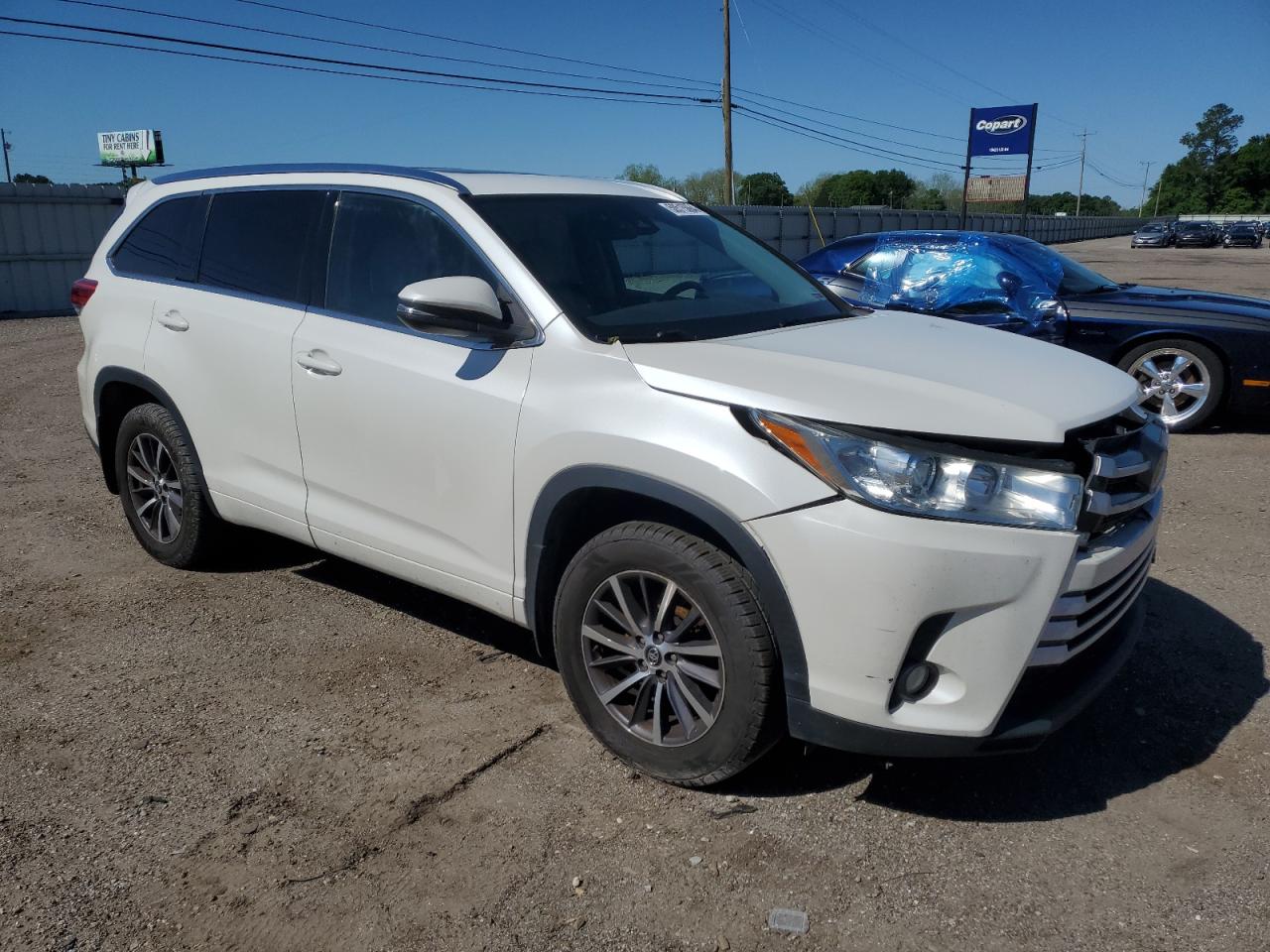 Photo 3 VIN: 5TDJZRFH2HS395092 - TOYOTA HIGHLANDER 