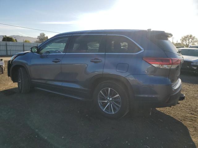 Photo 1 VIN: 5TDJZRFH2HS444792 - TOYOTA HIGHLANDER 