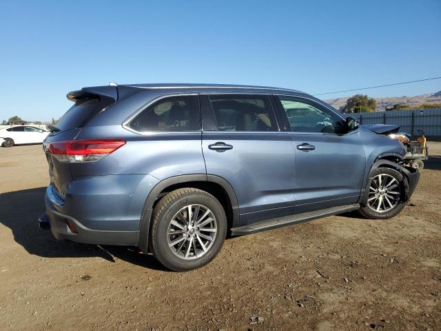 Photo 2 VIN: 5TDJZRFH2HS444792 - TOYOTA HIGHLANDER 