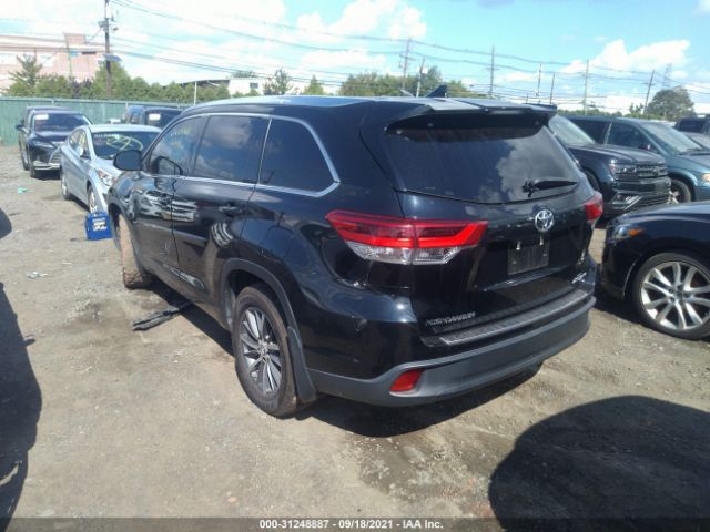 Photo 2 VIN: 5TDJZRFH2HS454836 - TOYOTA HIGHLANDER 