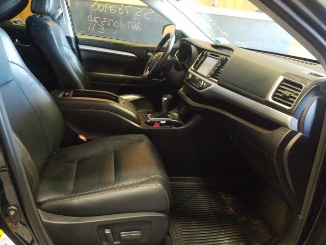 Photo 4 VIN: 5TDJZRFH2HS469465 - TOYOTA HIGHLANDER 