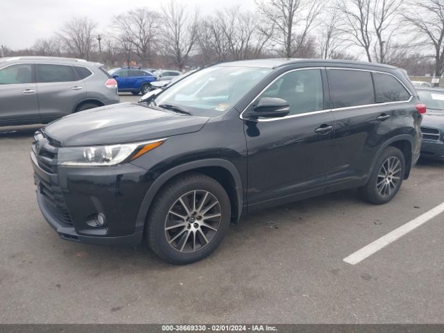 Photo 1 VIN: 5TDJZRFH2HS508667 - TOYOTA HIGHLANDER 