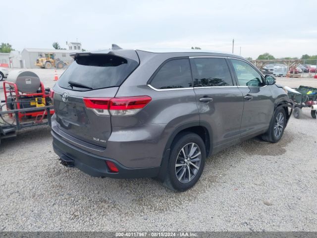 Photo 3 VIN: 5TDJZRFH2HS520804 - TOYOTA HIGHLANDER 