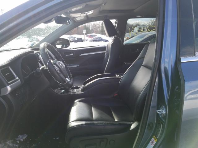 Photo 4 VIN: 5TDJZRFH2JS495358 - TOYOTA HIGHLANDER 