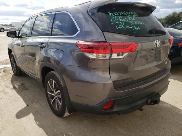 Photo 2 VIN: 5TDJZRFH2JS528990 - TOYOTA HIGHLANDER 