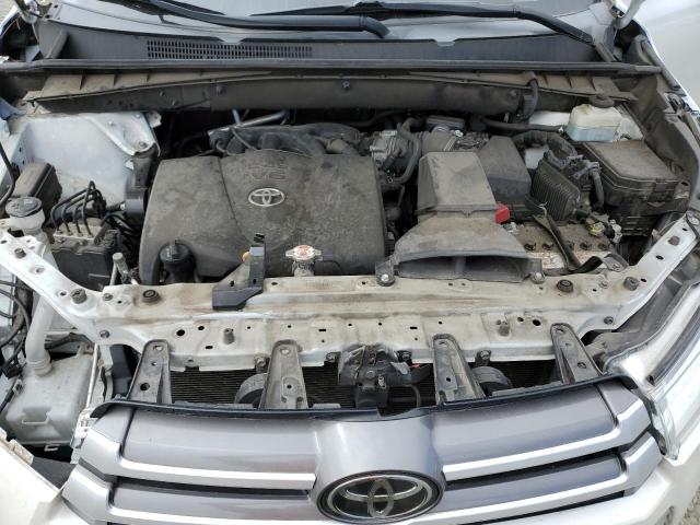 Photo 11 VIN: 5TDJZRFH2JS817853 - TOYOTA HIGHLANDER 