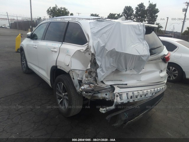 Photo 2 VIN: 5TDJZRFH2JS831106 - TOYOTA HIGHLANDER 