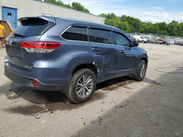 Photo 2 VIN: 5TDJZRFH2JS842395 - TOYOTA HIGHLANDER 