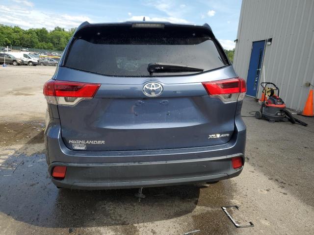 Photo 5 VIN: 5TDJZRFH2JS842395 - TOYOTA HIGHLANDER 