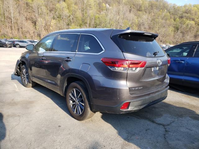 Photo 2 VIN: 5TDJZRFH2JS852957 - TOYOTA HIGHLANDER 