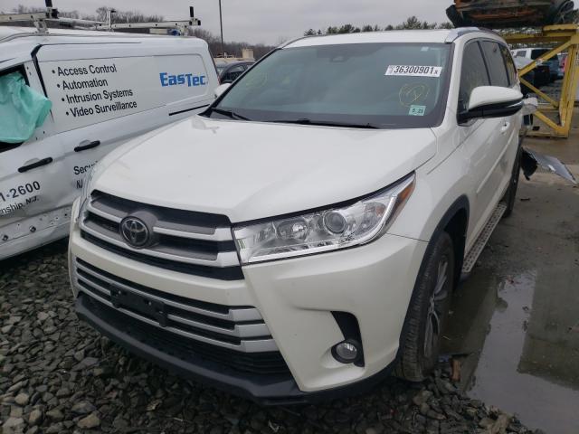 Photo 1 VIN: 5TDJZRFH2JS853543 - TOYOTA HIGHLANDER 