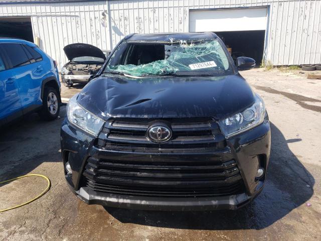 Photo 4 VIN: 5TDJZRFH2JS862114 - TOYOTA HIGHLANDER 