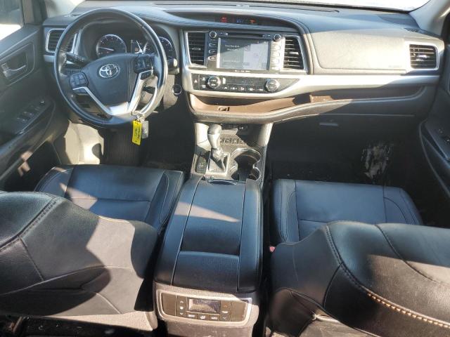 Photo 7 VIN: 5TDJZRFH2JS873887 - TOYOTA HIGHLANDER 