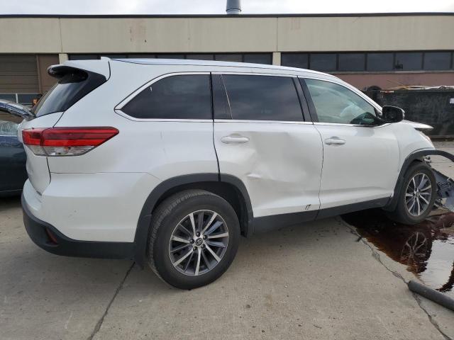 Photo 2 VIN: 5TDJZRFH2KS571291 - TOYOTA HIGHLANDER 