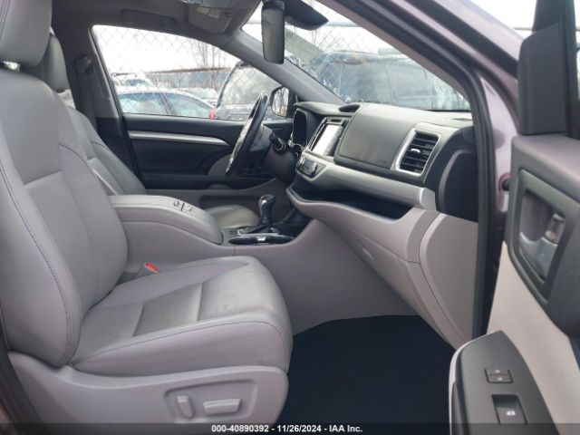 Photo 4 VIN: 5TDJZRFH2KS578371 - TOYOTA HIGHLANDER 