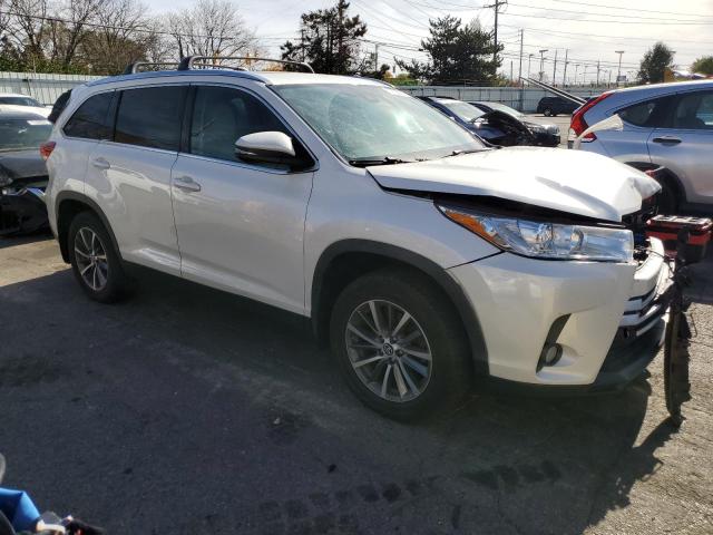 Photo 3 VIN: 5TDJZRFH2KS597941 - TOYOTA HIGHLANDER 