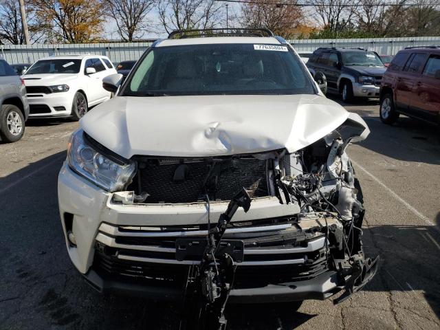 Photo 4 VIN: 5TDJZRFH2KS597941 - TOYOTA HIGHLANDER 