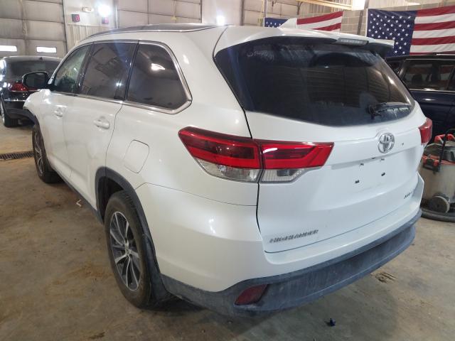 Photo 2 VIN: 5TDJZRFH2KS611417 - TOYOTA HIGHLANDER 