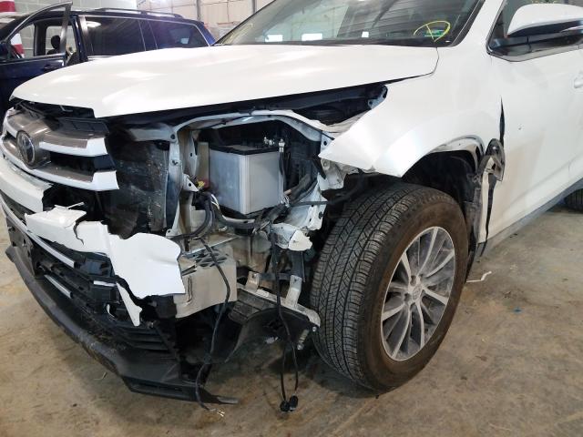 Photo 8 VIN: 5TDJZRFH2KS611417 - TOYOTA HIGHLANDER 