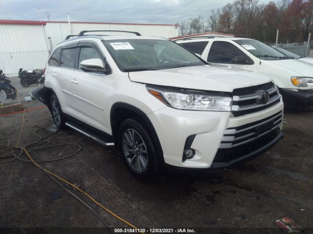 Photo 0 VIN: 5TDJZRFH2KS613748 - TOYOTA HIGHLANDER 