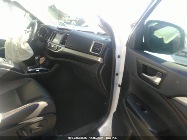 Photo 4 VIN: 5TDJZRFH2KS626113 - TOYOTA HIGHLANDER 