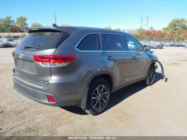 Photo 3 VIN: 5TDJZRFH2KS929327 - TOYOTA HIGHLANDER 