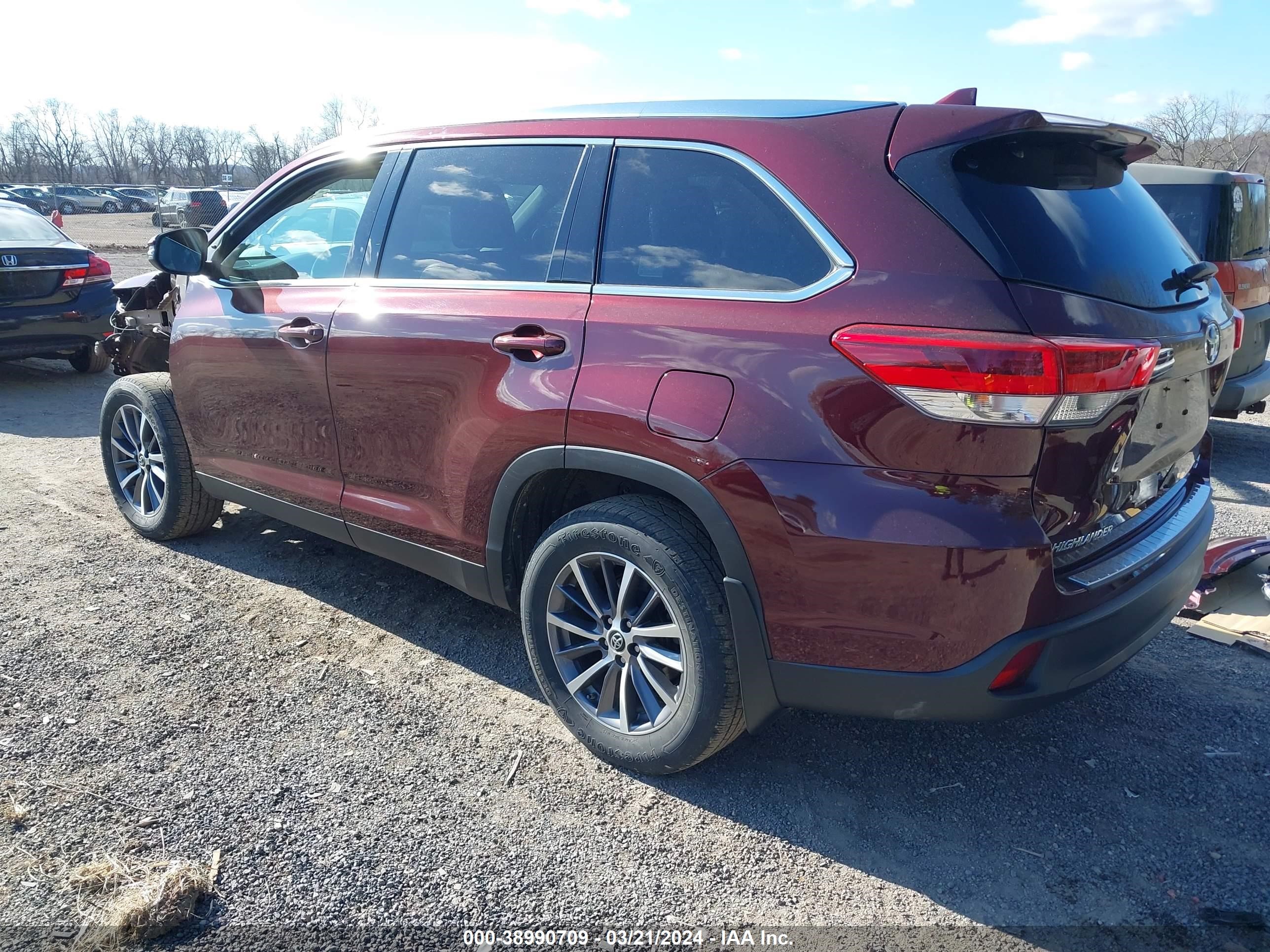 Photo 2 VIN: 5TDJZRFH2KS937900 - TOYOTA HIGHLANDER 