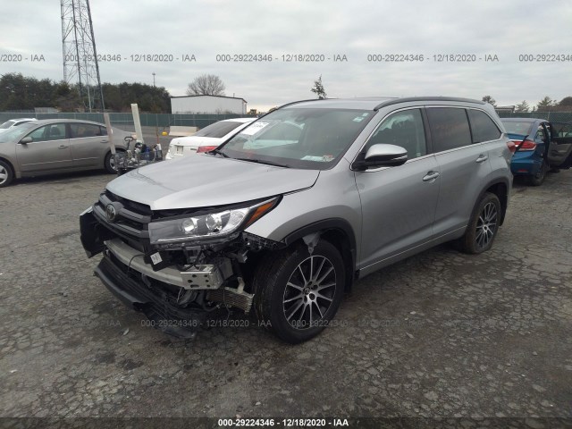 Photo 1 VIN: 5TDJZRFH3HS378317 - TOYOTA HIGHLANDER 