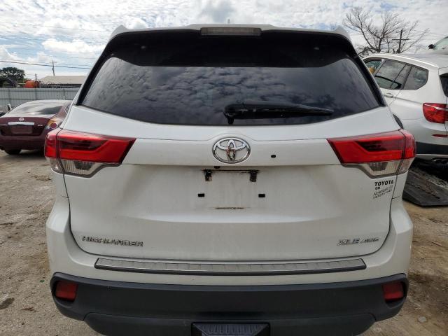 Photo 5 VIN: 5TDJZRFH3HS427516 - TOYOTA HIGHLANDER 