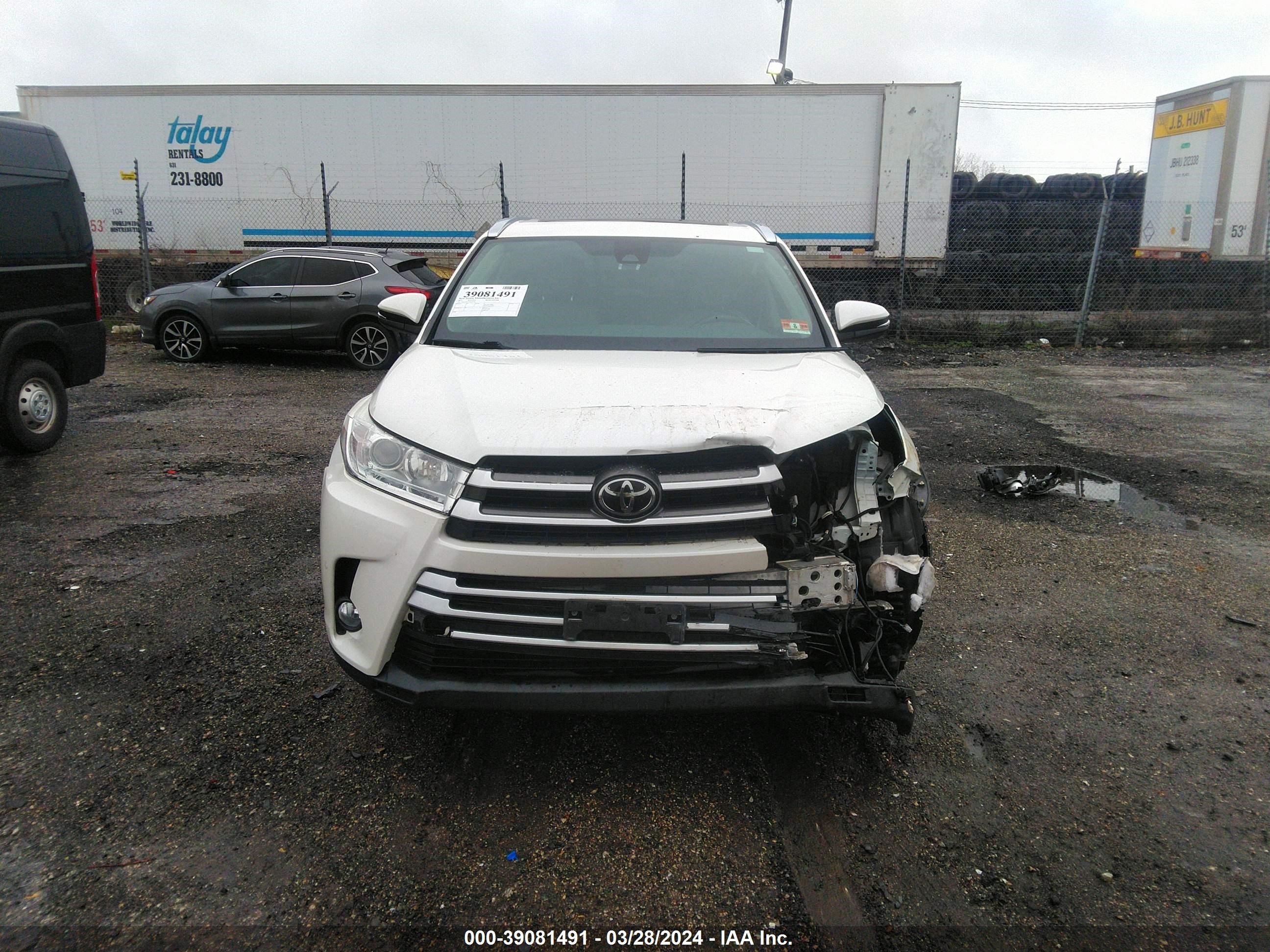 Photo 12 VIN: 5TDJZRFH3HS443358 - TOYOTA HIGHLANDER 