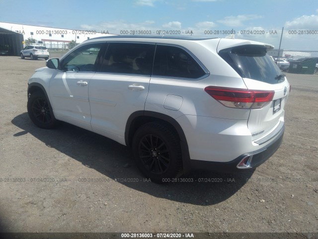 Photo 2 VIN: 5TDJZRFH3HS510461 - TOYOTA HIGHLANDER 