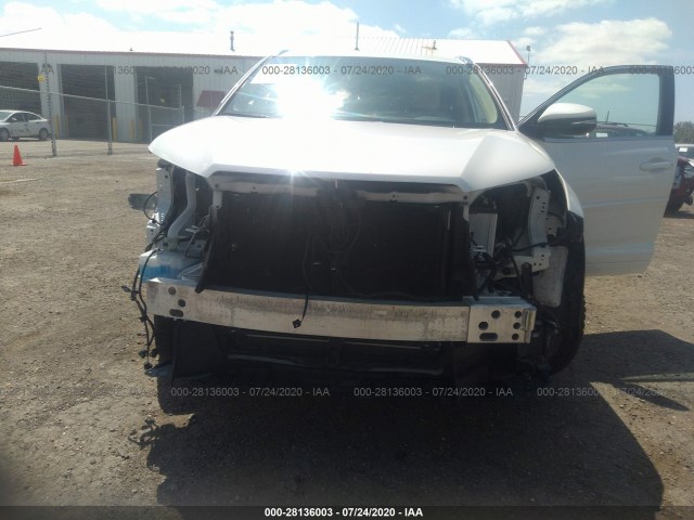 Photo 5 VIN: 5TDJZRFH3HS510461 - TOYOTA HIGHLANDER 