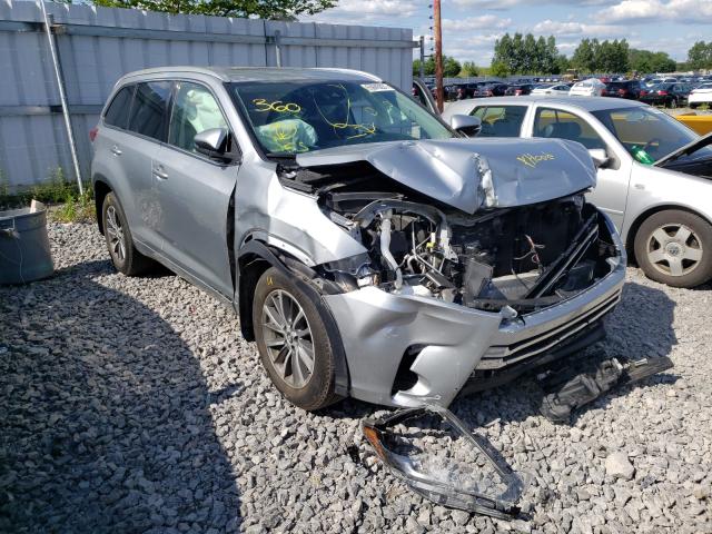 Photo 0 VIN: 5TDJZRFH3HS521931 - TOYOTA HIGHLANDER 