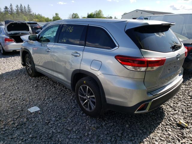 Photo 2 VIN: 5TDJZRFH3HS521931 - TOYOTA HIGHLANDER 