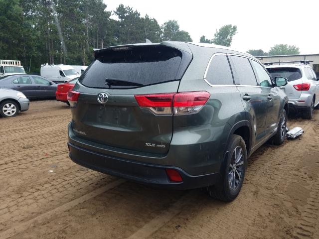 Photo 3 VIN: 5TDJZRFH3JS488712 - TOYOTA HIGHLANDER 