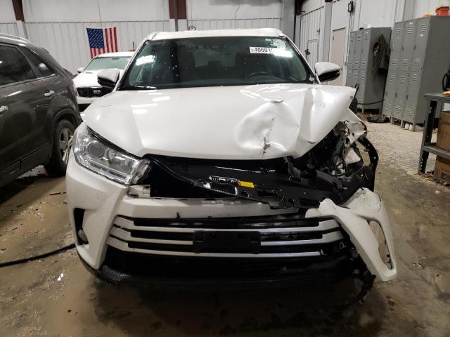 Photo 4 VIN: 5TDJZRFH3JS525533 - TOYOTA HIGHLANDER 