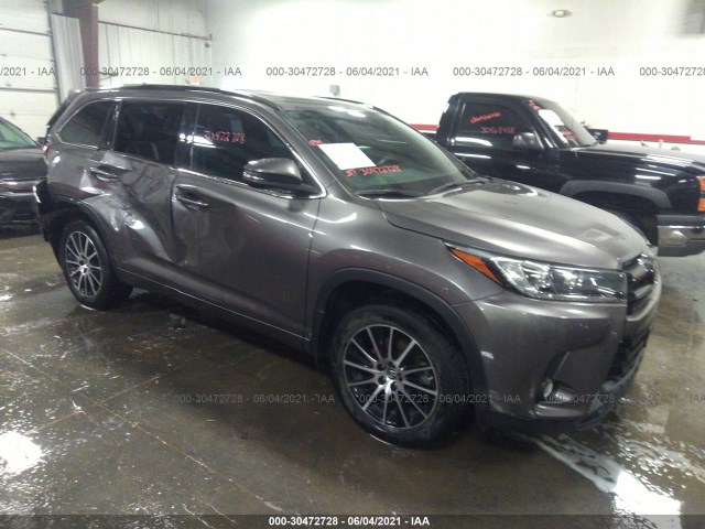 Photo 0 VIN: 5TDJZRFH3JS552098 - TOYOTA HIGHLANDER 