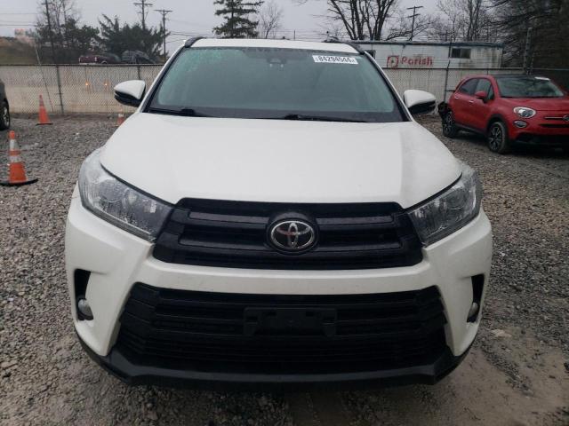 Photo 4 VIN: 5TDJZRFH3JS554059 - TOYOTA HIGHLANDER 