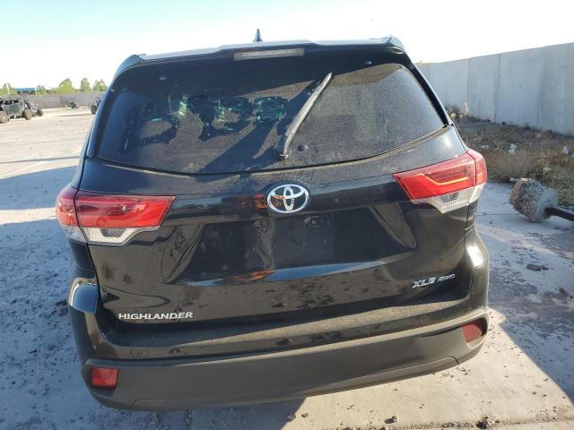 Photo 5 VIN: 5TDJZRFH3JS804805 - TOYOTA HIGHLANDER 