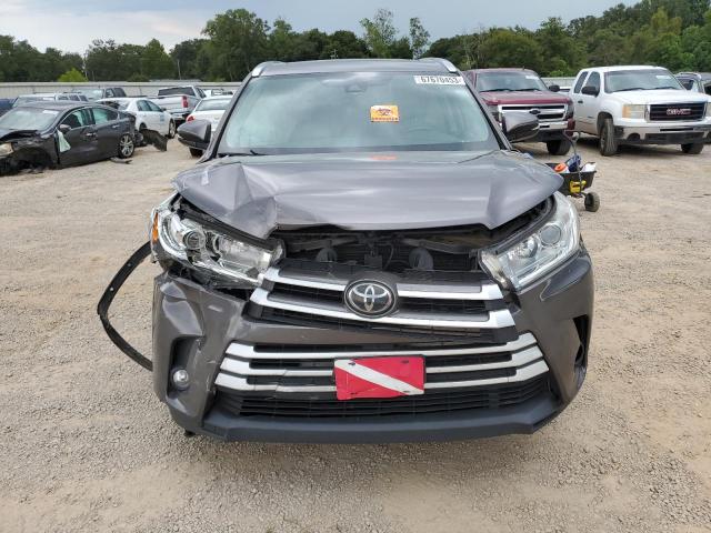 Photo 4 VIN: 5TDJZRFH3JS806988 - TOYOTA HIGHLANDER 