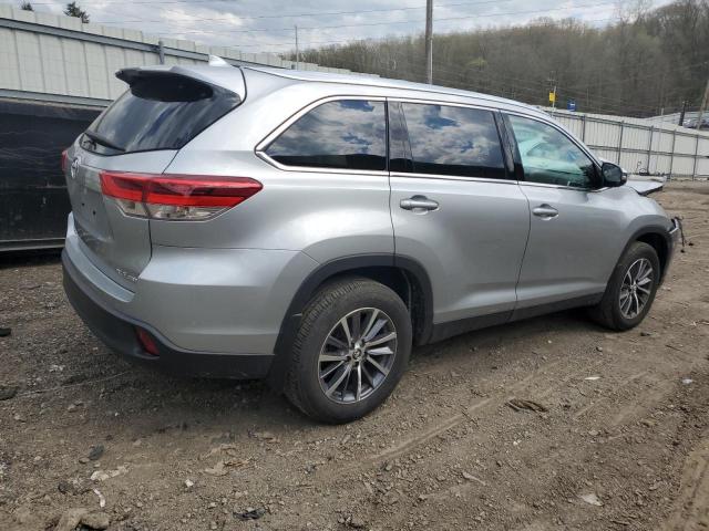 Photo 2 VIN: 5TDJZRFH3KS617792 - TOYOTA HIGHLANDER 