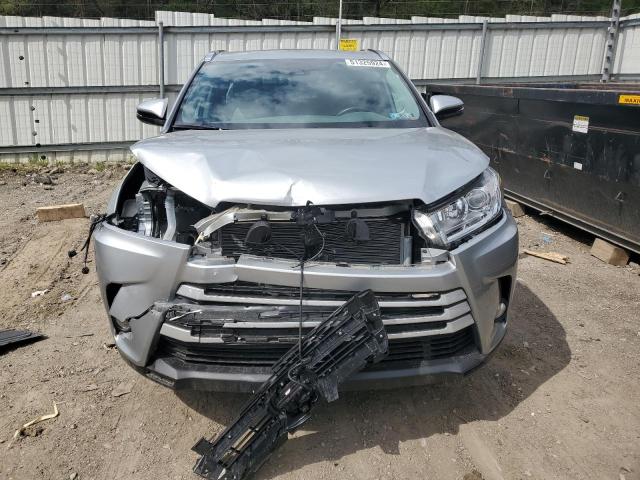 Photo 4 VIN: 5TDJZRFH3KS617792 - TOYOTA HIGHLANDER 