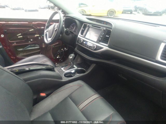 Photo 4 VIN: 5TDJZRFH3KS621373 - TOYOTA HIGHLANDER 