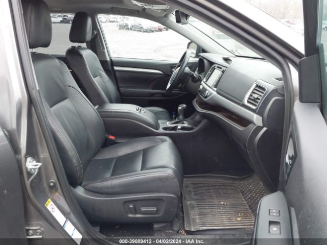 Photo 4 VIN: 5TDJZRFH3KS735731 - TOYOTA HIGHLANDER 