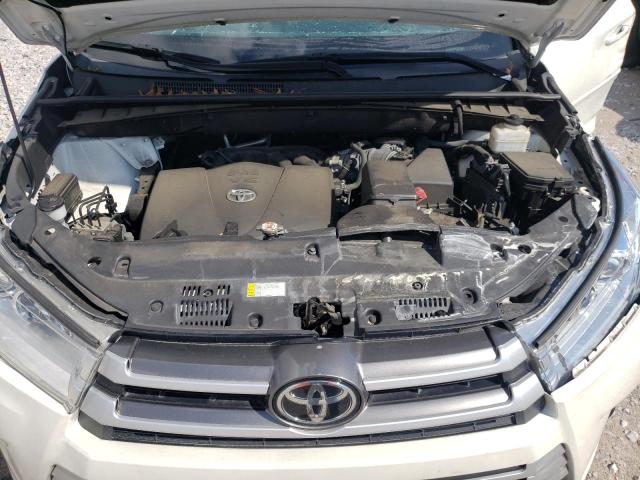 Photo 11 VIN: 5TDJZRFH3KS745739 - TOYOTA HIGHLANDER 