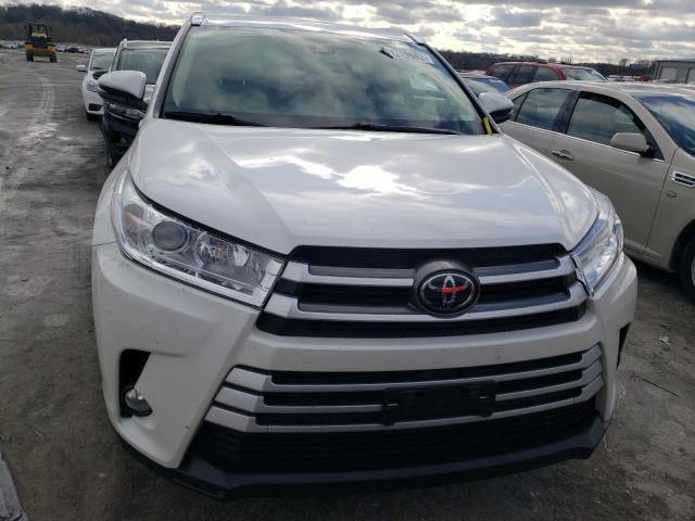 Photo 4 VIN: 5TDJZRFH4HS461531 - TOYOTA HIGHLANDER 