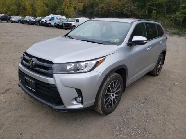 Photo 1 VIN: 5TDJZRFH4HS508363 - TOYOTA HIGHLANDER 