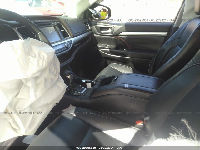 Photo 4 VIN: 5TDJZRFH4HS522389 - TOYOTA HIGHLANDER 